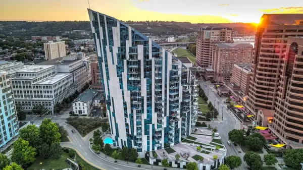 1 Roebling Way #406, Covington, KY 41011