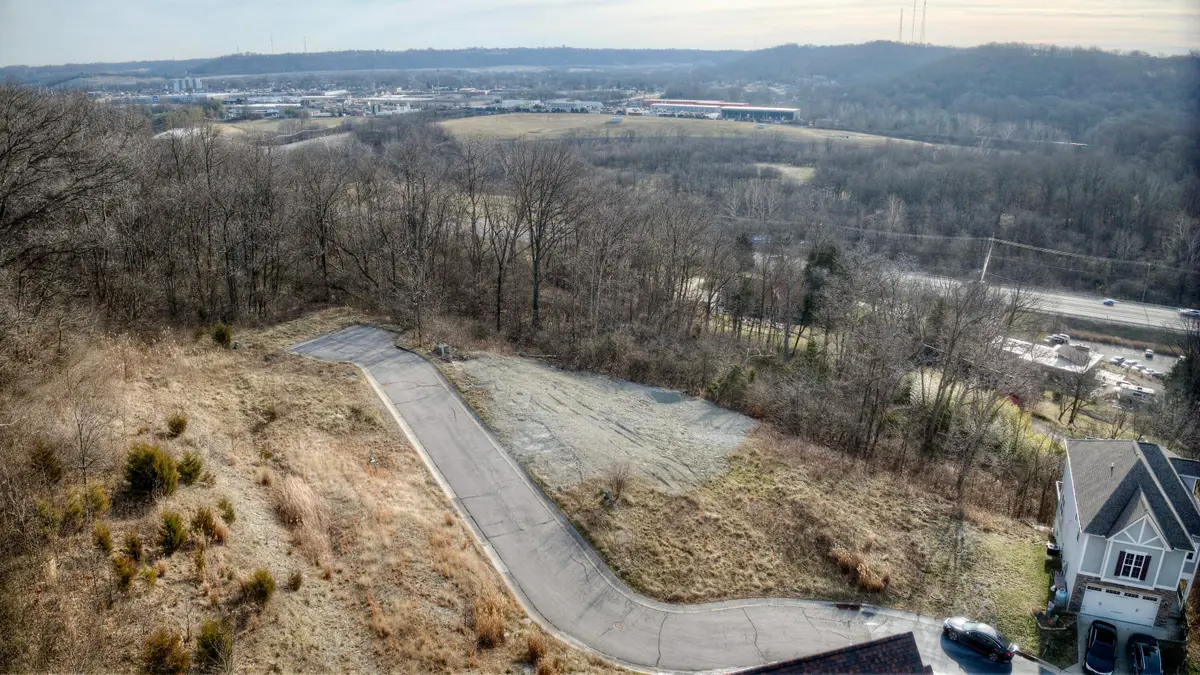 3279-3283 Lookout Valley, Covington, KY 41017 - Image #1