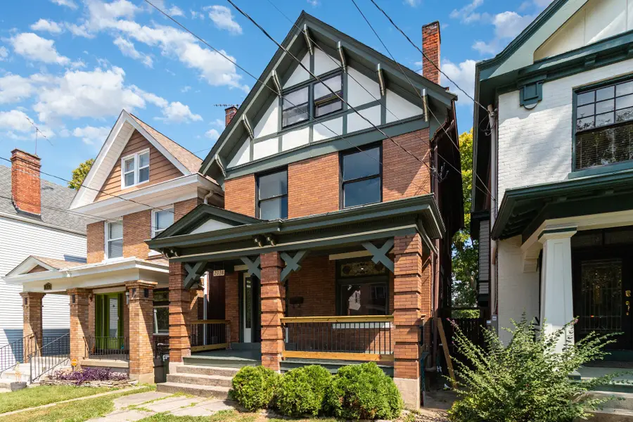 2038 Greenup Street, Covington, KY 41014 - Image #2