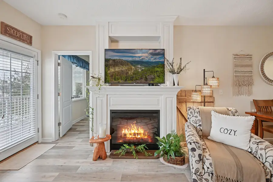 8099 Over Par Court, Burlington, KY 41005 - #3