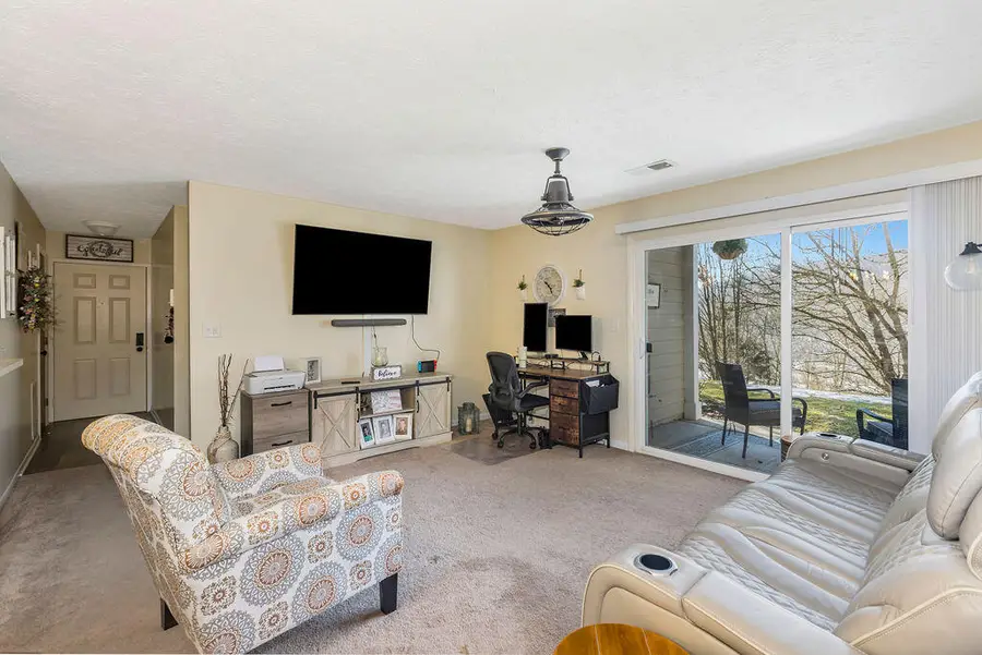 90 Creekwood Drive #4, Wilder, KY 41071 - #2