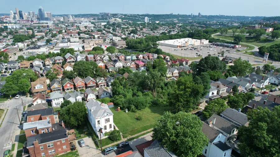 42 17th Street, Newport, KY 41071 - #3