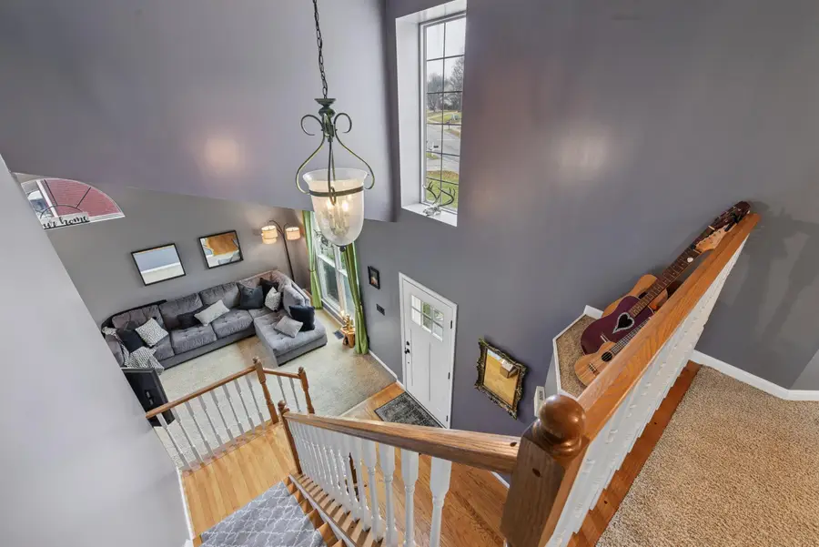 322 Snow Shoe Drive, Southgate, KY 41071 - #2