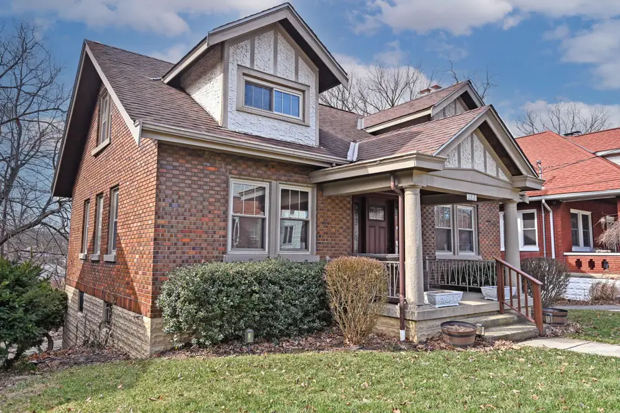 2318 Macarthur Lane, Newport, KY 41071 - #2