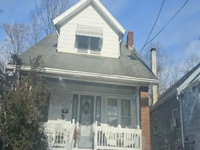 8 W 30th Street, Covington, KY 41015 - #1