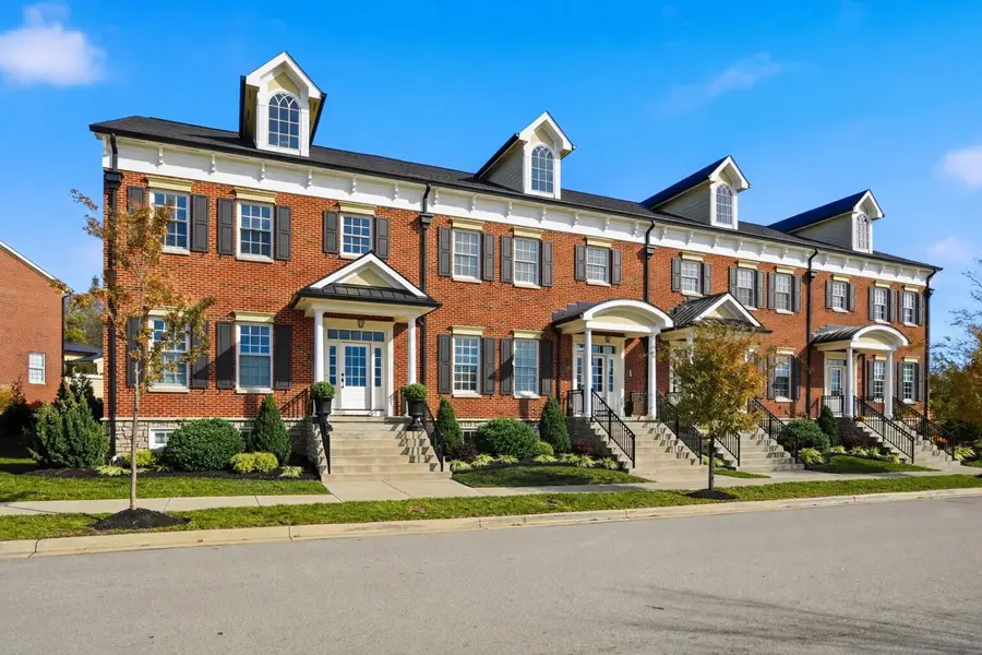 1071 Walburg Avenue, Villa Hills, KY 41017 - #3