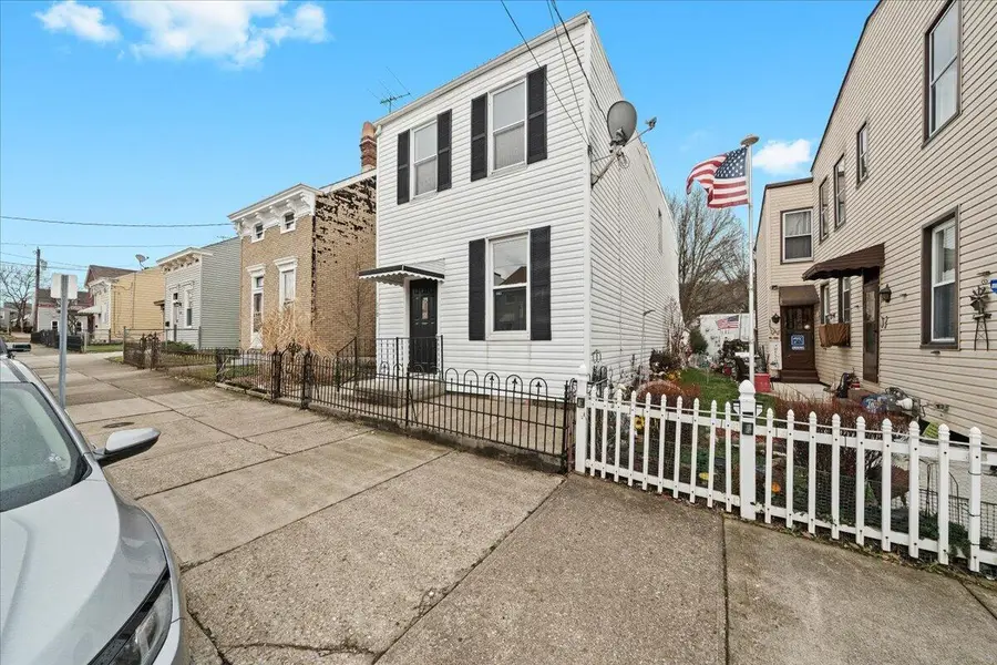 318 Thornton Street, Newport, KY 41071 - #2