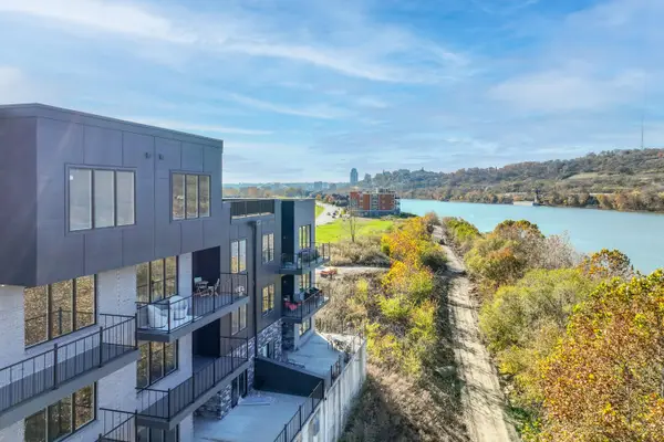 745 Manhattan Boulevard #403, Dayton, KY 41074