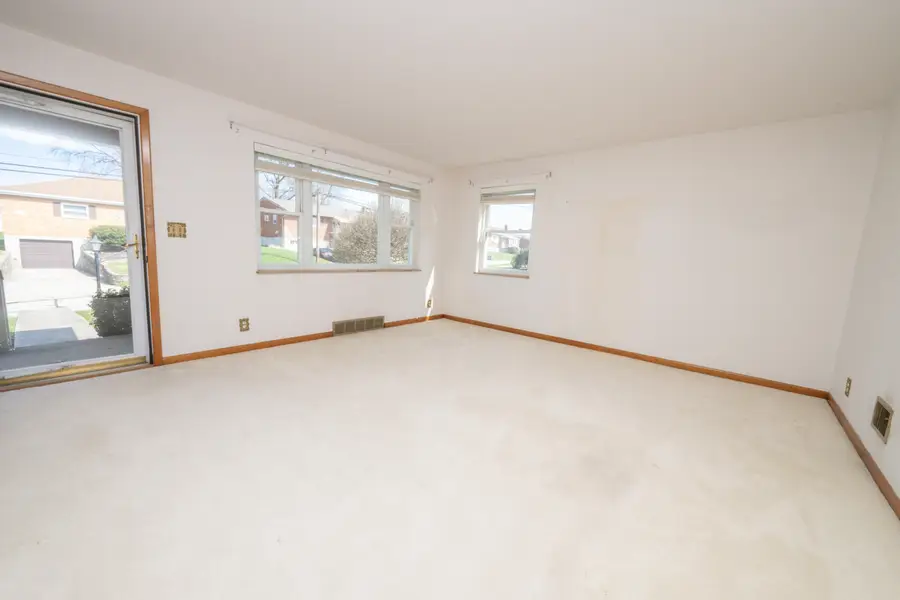 417 Timberlake Avenue, Erlanger, KY 41018 - #2