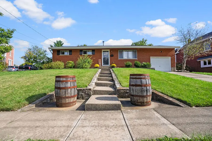 120 Sherman Avenue, Fort Thomas, KY 41075 - #2