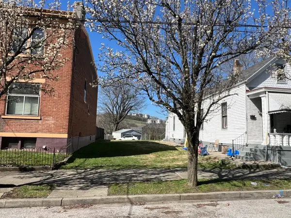 1547 St Clair Street, Covington, KY 41011