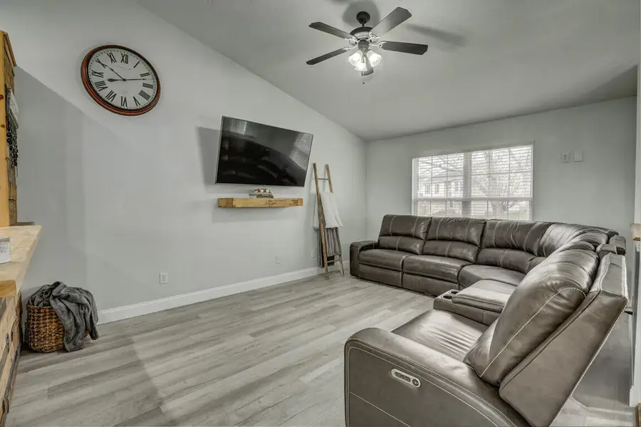 263 Redwood Drive, Dry Ridge, KY 41035 - #2