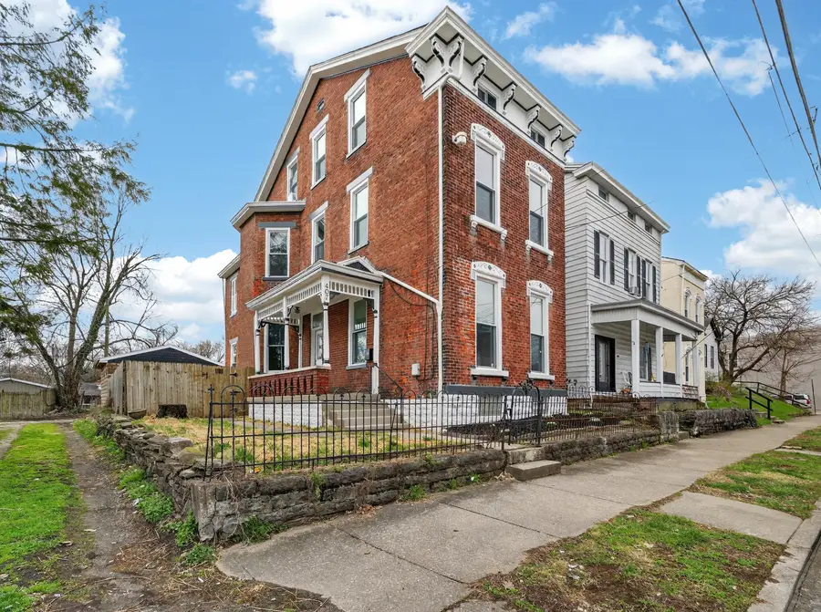 407 E 17th Street, Covington, KY 41014 - #2