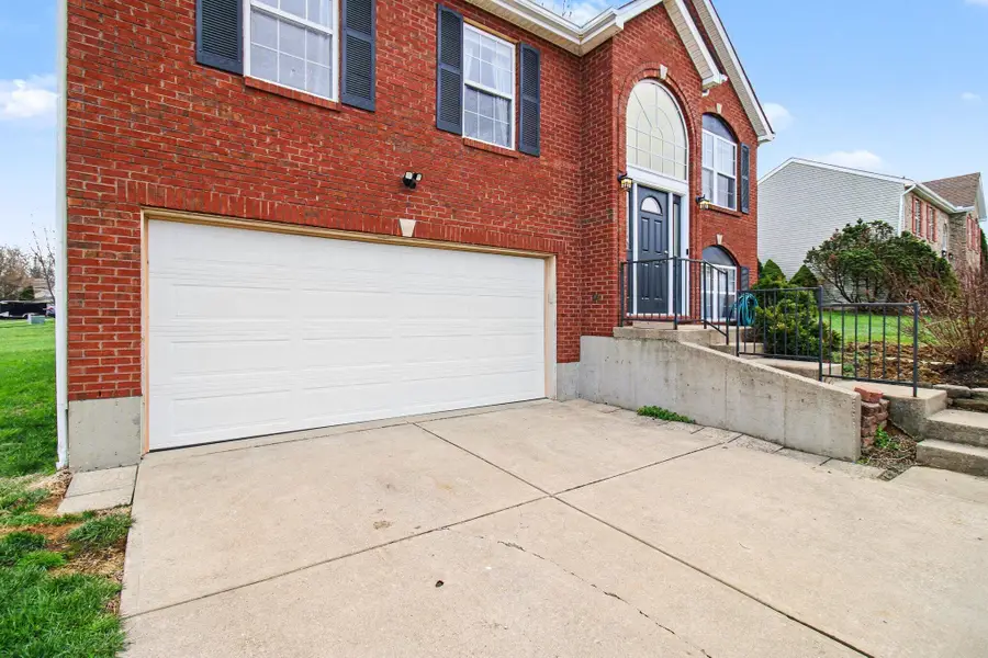 5588 Strike The Gold Drive, Burlington, KY 41005 - #2