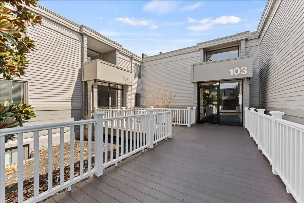 102 Winding Way #A, Covington, KY 41011