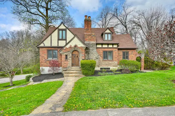 13 Kennedy Road, Fort Wright, KY 41011