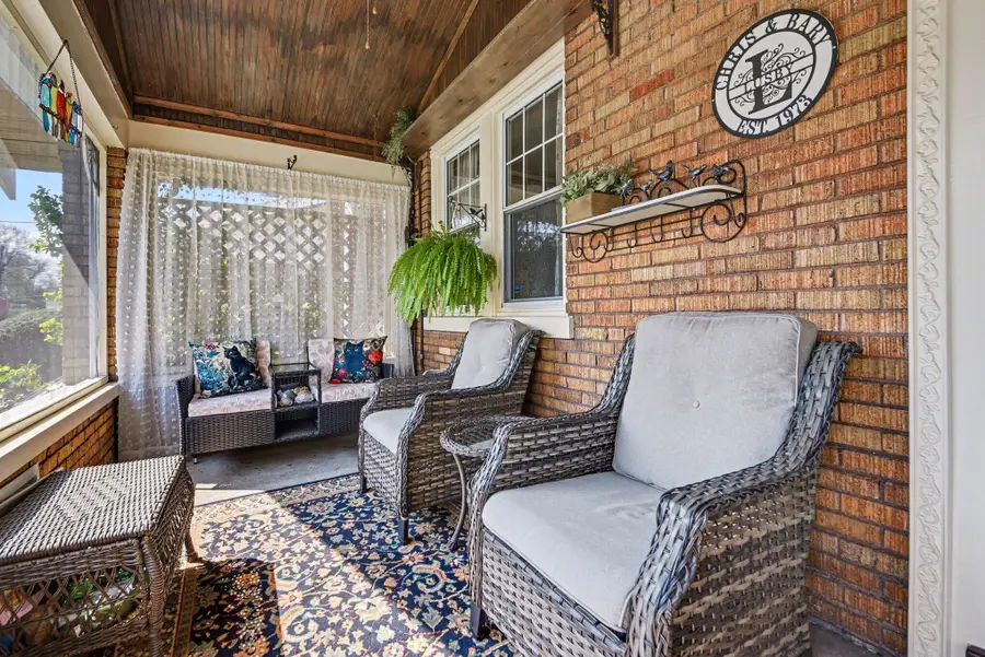 111 Hartweg Avenue, Fort Thomas, KY 41075 - #3