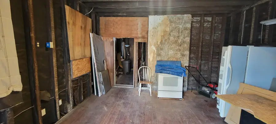 945 Philadelphia Street, Covington, KY 41011 - #3