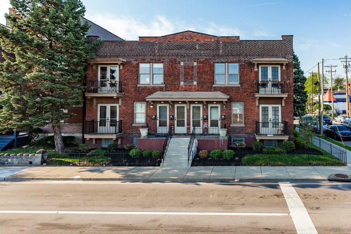 229-235 W 4th Street, Covington, KY 41011 - #1