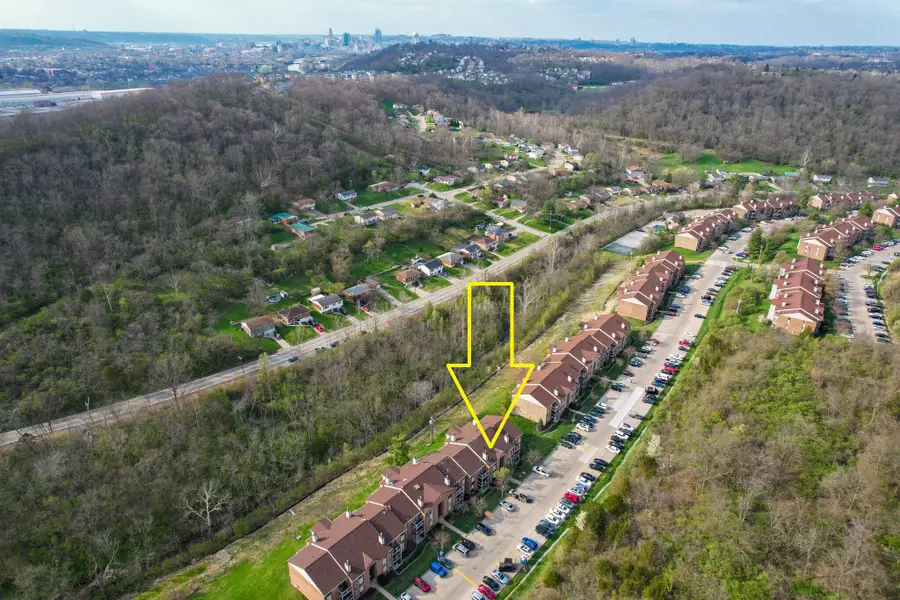 20 Woodland Hills Drive #10, Southgate, KY 41071 - #2