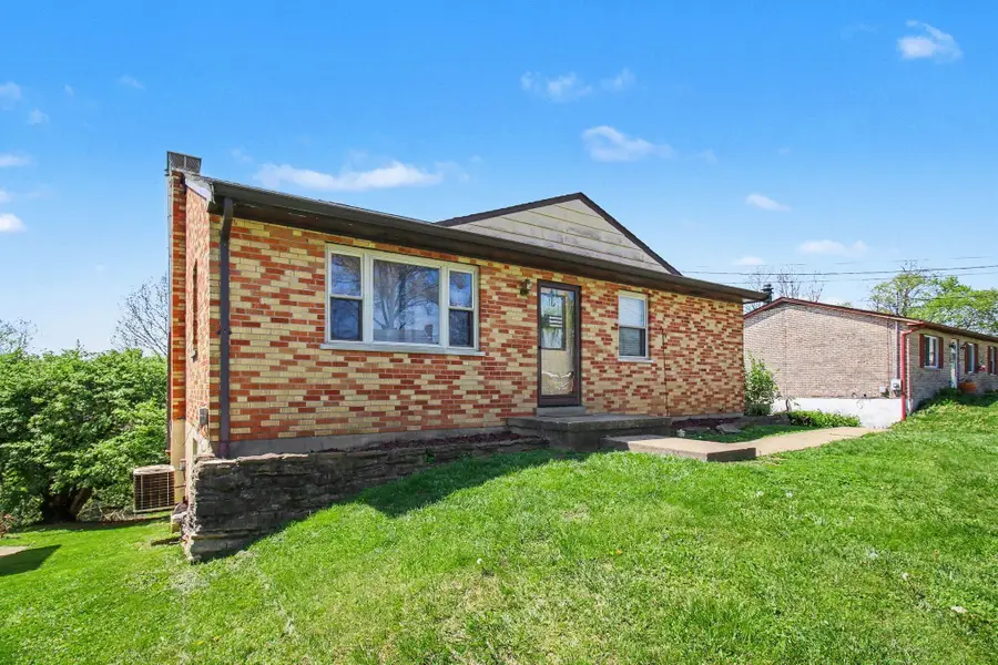 20 Dorothy Drive, Highland Heights, KY 41076 - #2