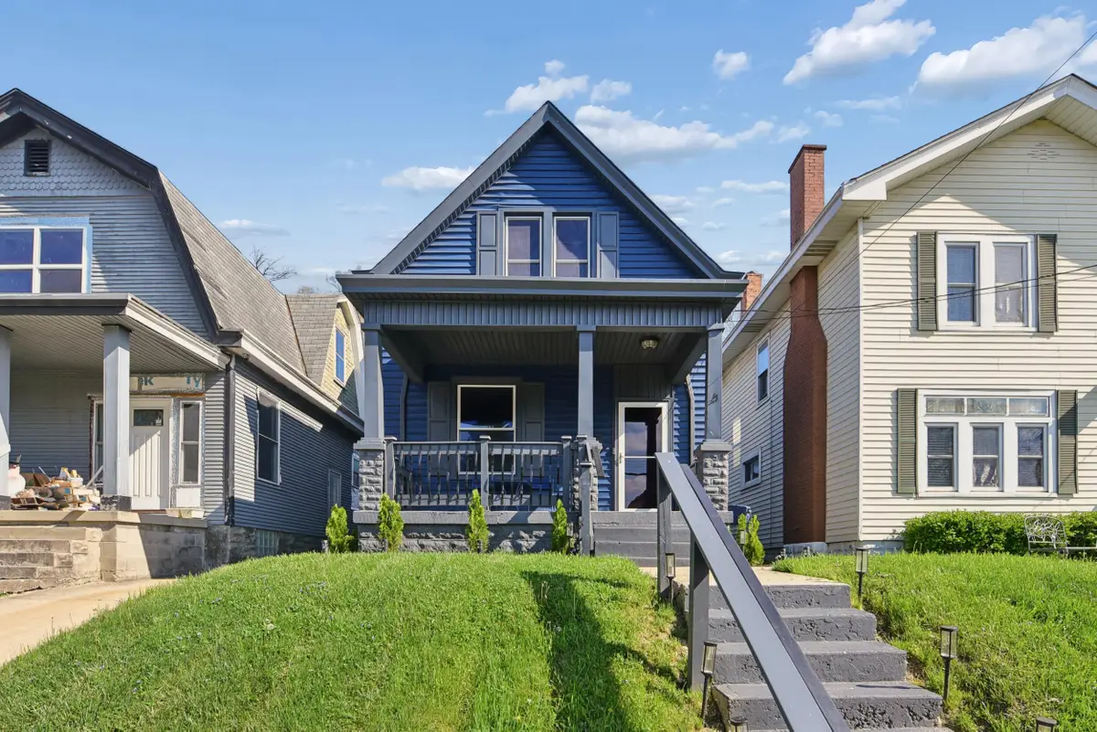 164 E 42nd Street, Covington, KY 41015 - #1