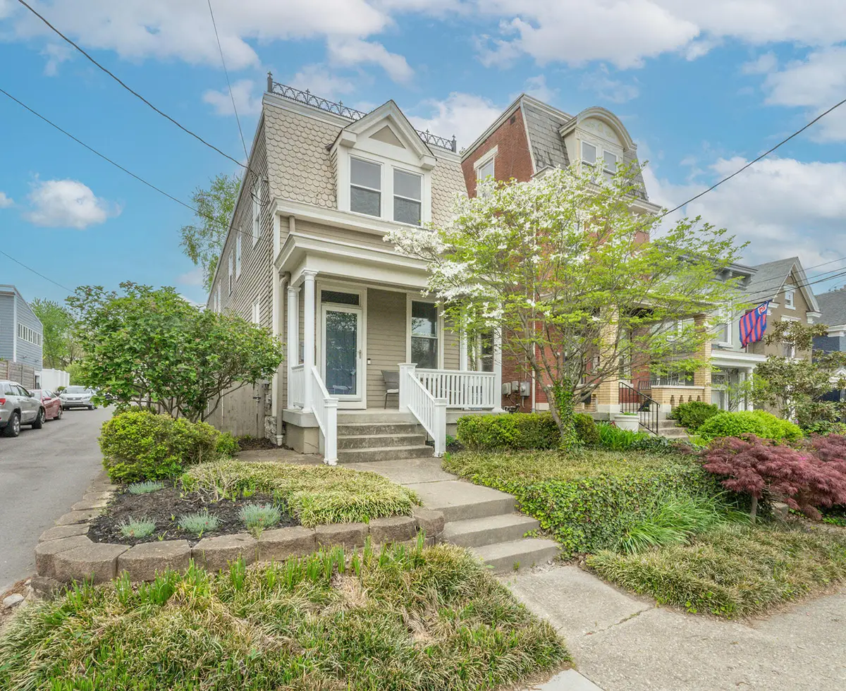 210 Adela Avenue, Ludlow, KY 41016 - #1