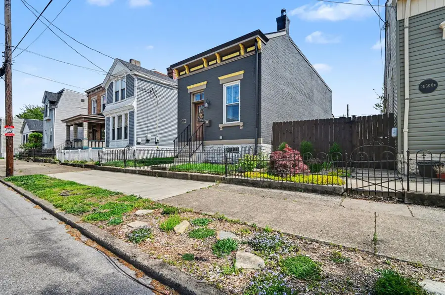 324 W 9th Street, Newport, KY 41071 - #3