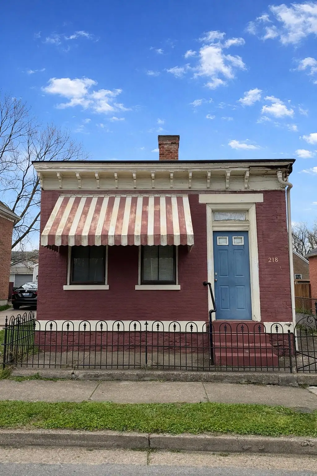 218 Pleasant Street, Covington, KY 41011 - #1