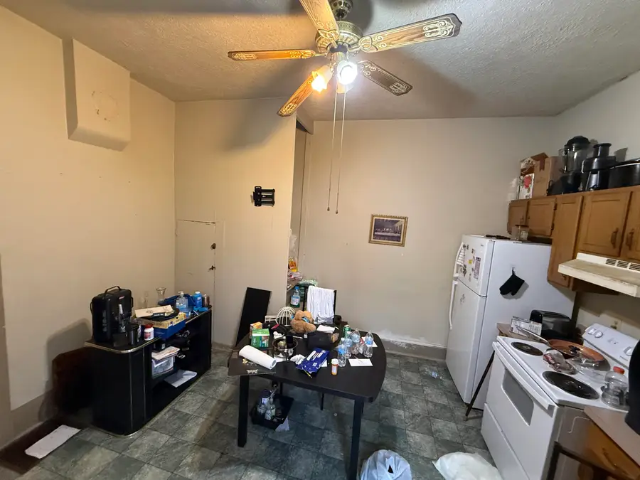 218 Pleasant Street, Covington, KY 41011 - #3