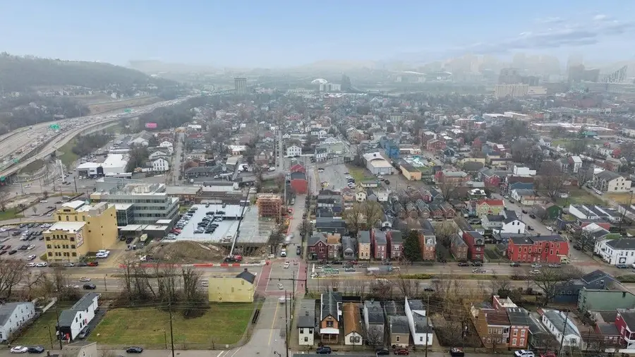 426 Watkins Street, Covington, KY 41011 - #3