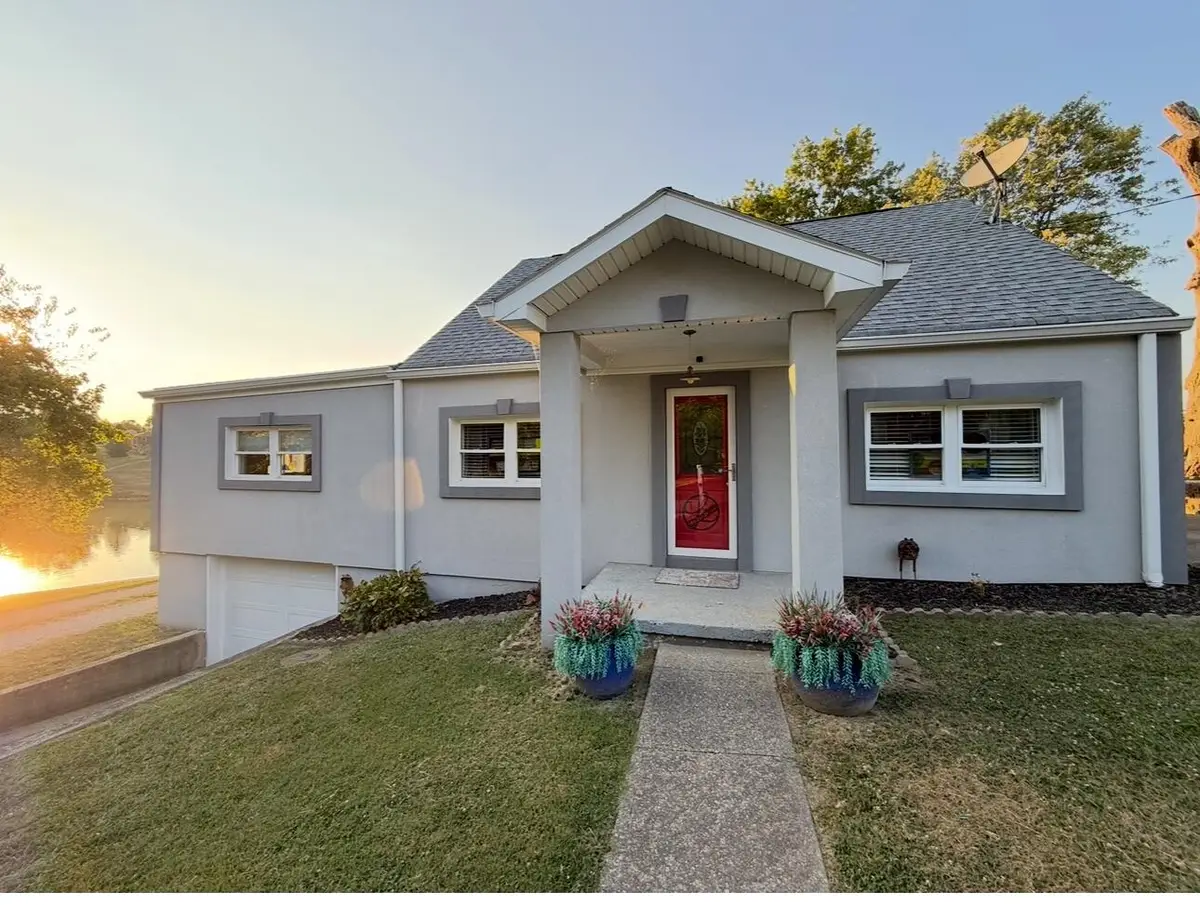 18 Gilbert Avenue, Dry Ridge, KY 41035 - #1