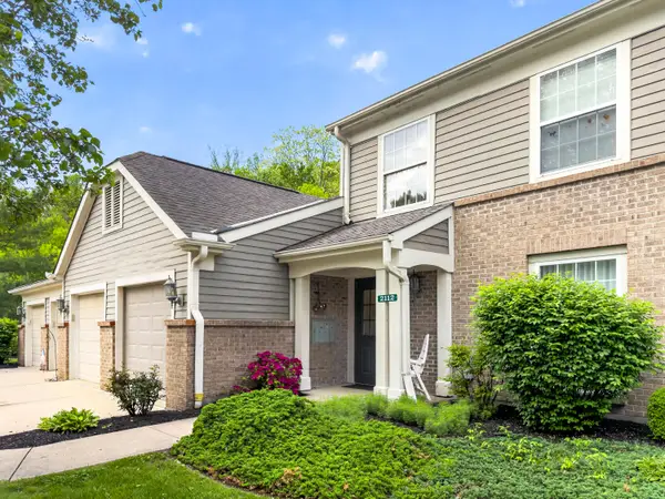 2112 Clareglen Drive #202, Crescent Springs, KY 41017