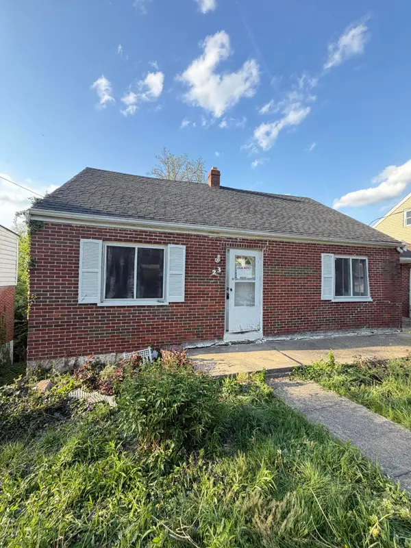 23 Laycock Lane, Newport, KY 41071