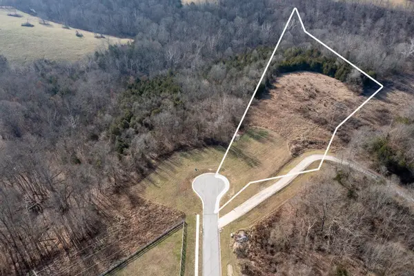 605 Claiborne Drive, Dry Ridge, KY 41035