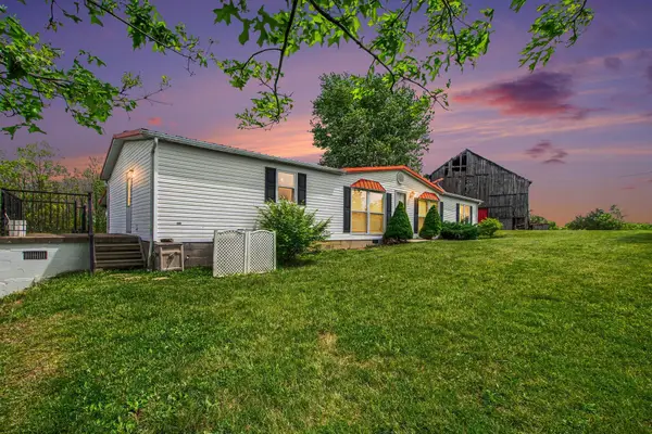 1805 Natlee Slatin Road, Corinth, KY 41010