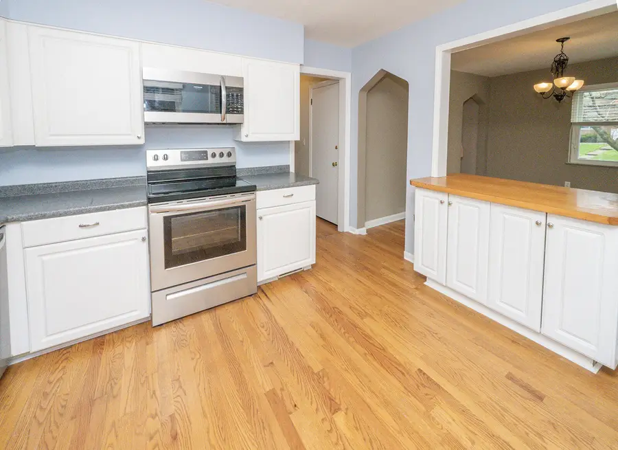 1604 E Henry Clay Avenue, Covington, KY 41011 - #3