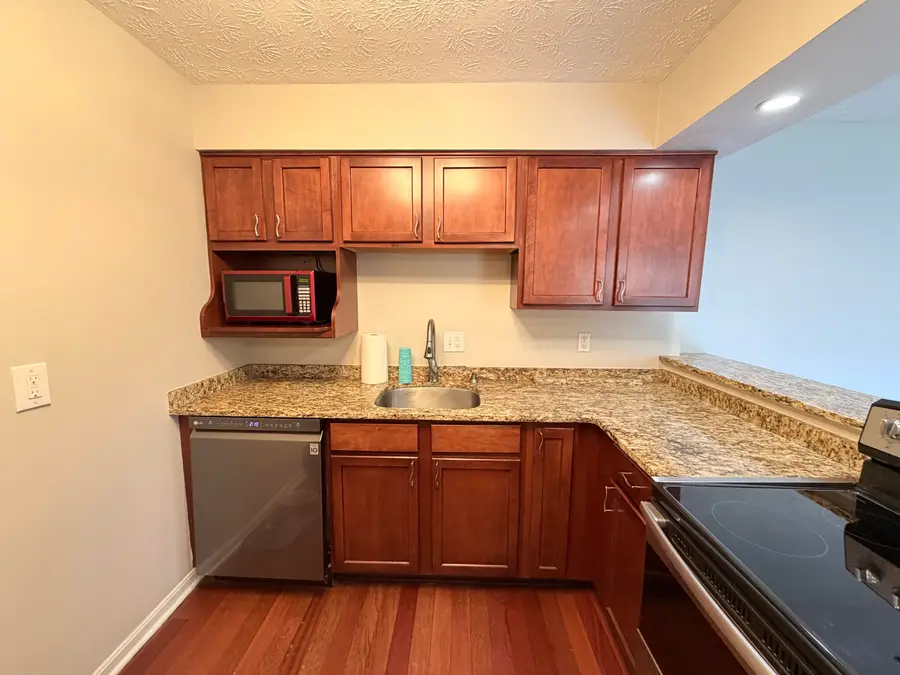 112 Winding Way #E, Covington, KY 41011 - #3