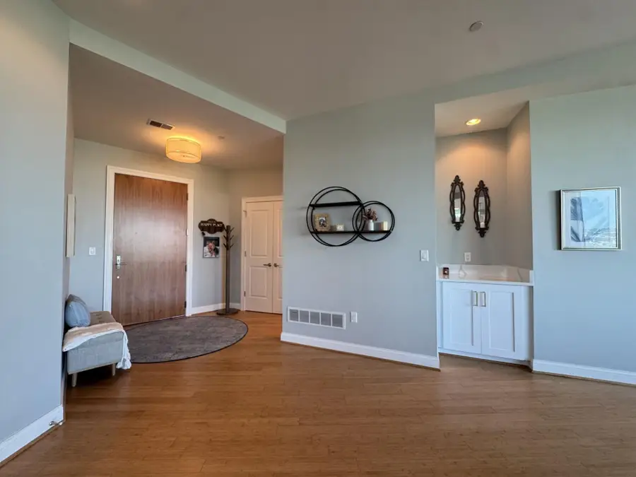 1 Roebling Way #1106, Covington, KY 41011 - #3