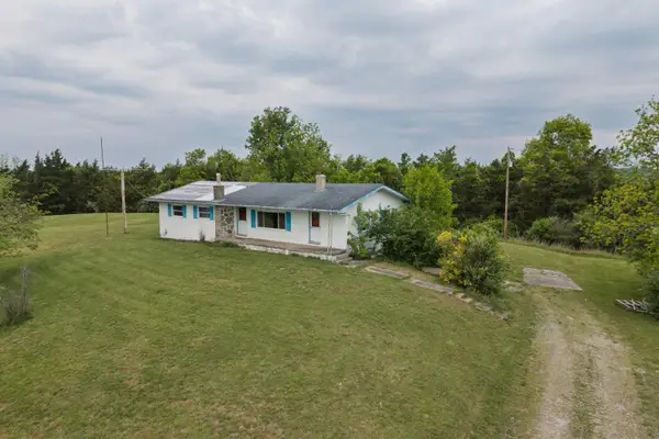 609 Concord Caddo Road, Falmouth, KY 41040