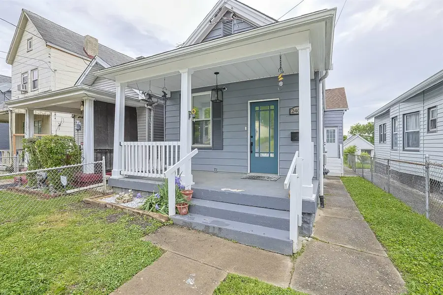 2408 Warren Street, Covington, KY 41014 - #3