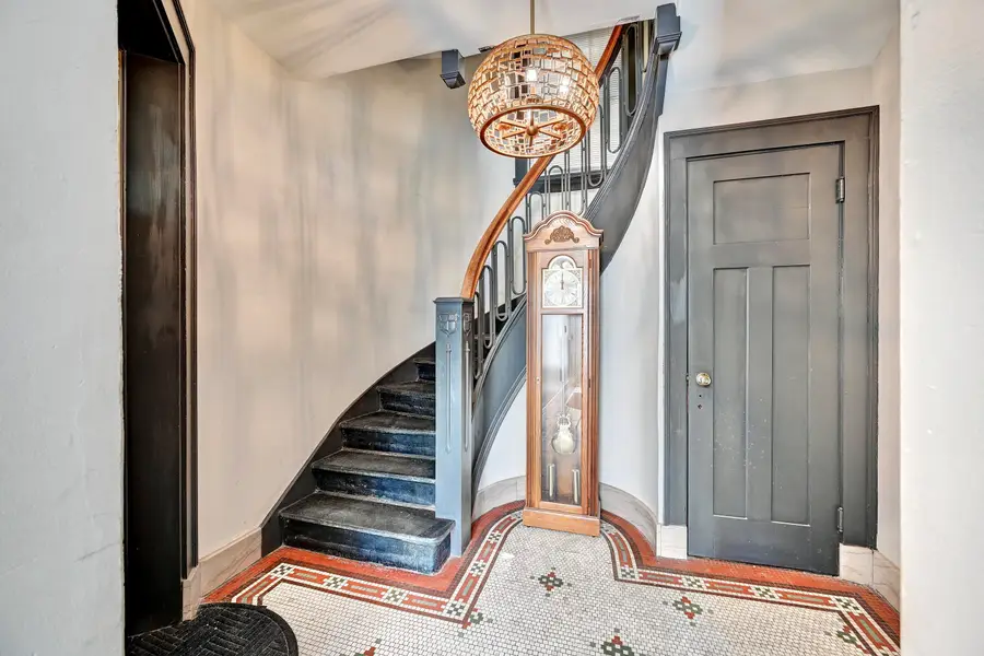 128 E 5th Street #2, Covington, KY 41011 - #3