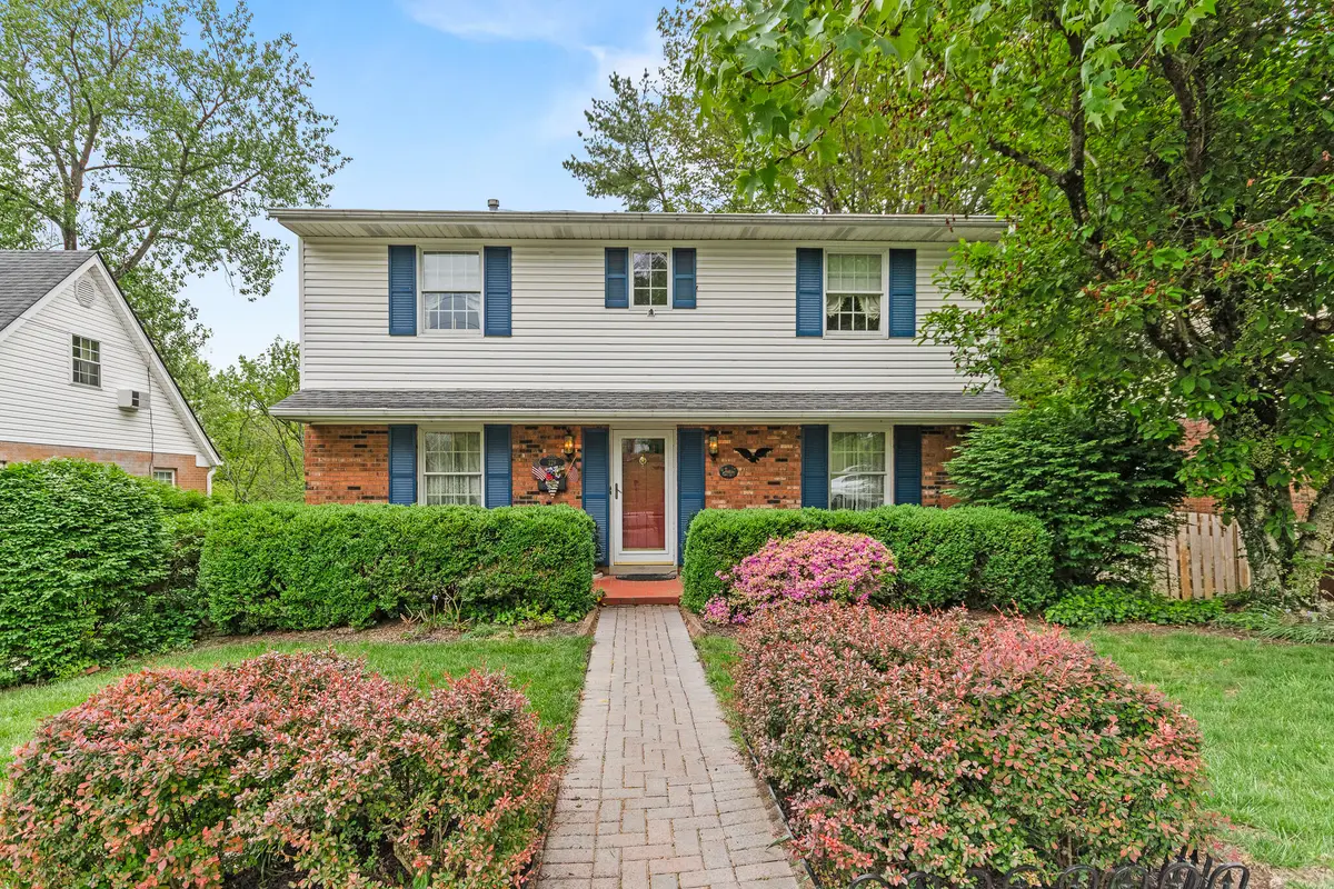 228 Bluegrass Avenue, Southgate, KY 41071 - #1