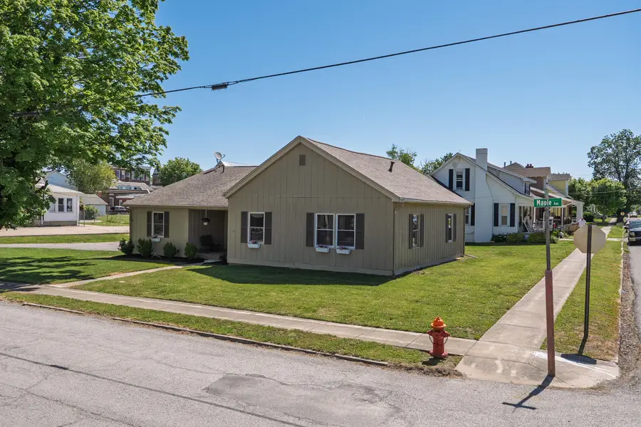 310 Maple Avenue, Falmouth, KY 41040 - #2
