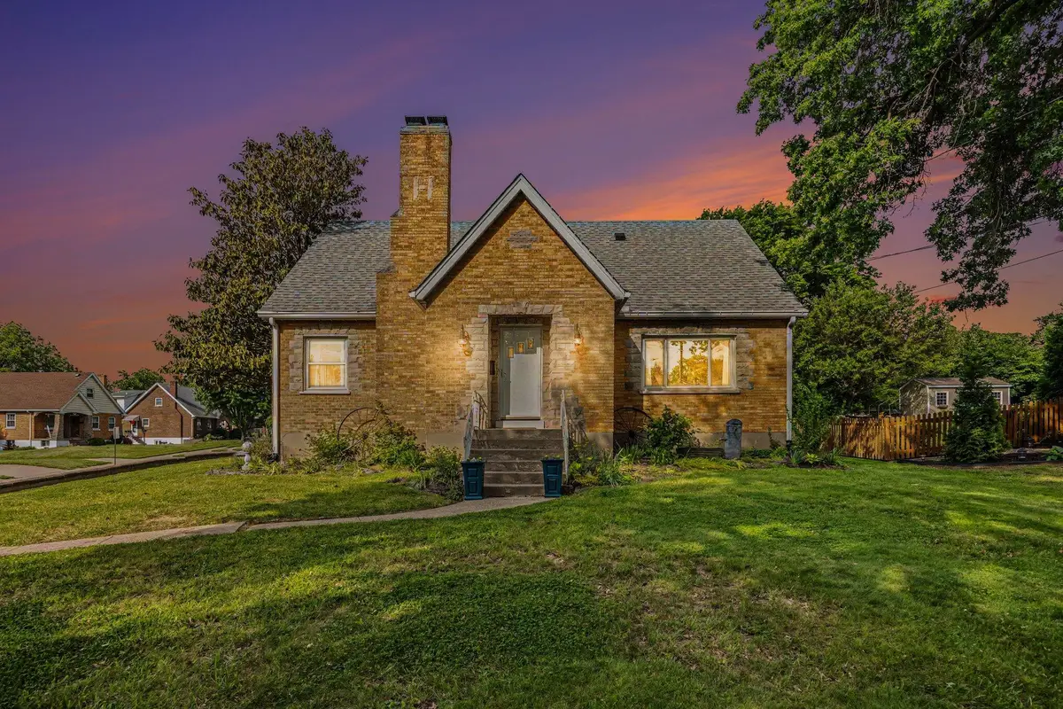 200 Kyles Lane, Covington, KY 41011 - #1