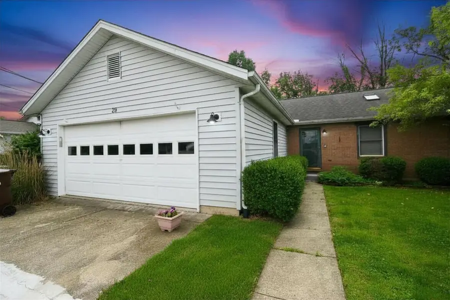 29 W Cobblestone Court, Florence, KY 41042 - #3