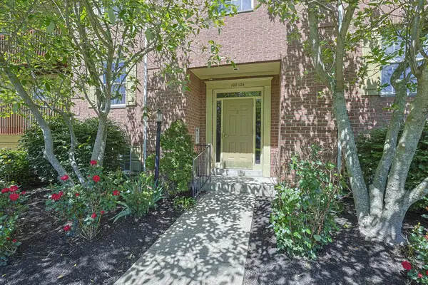 112 Dogwood Drive #6, Newport, KY 41076