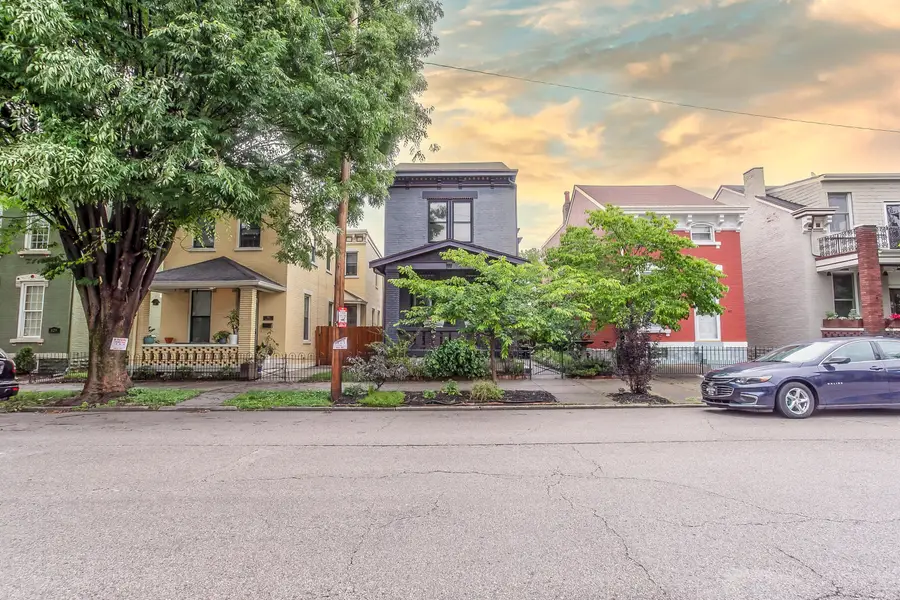 835 Monroe Street, Newport, KY 41071 - #2