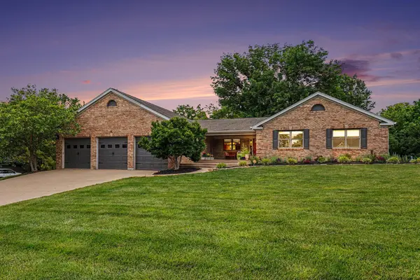 802 Grace Drive, Florence, KY 41042