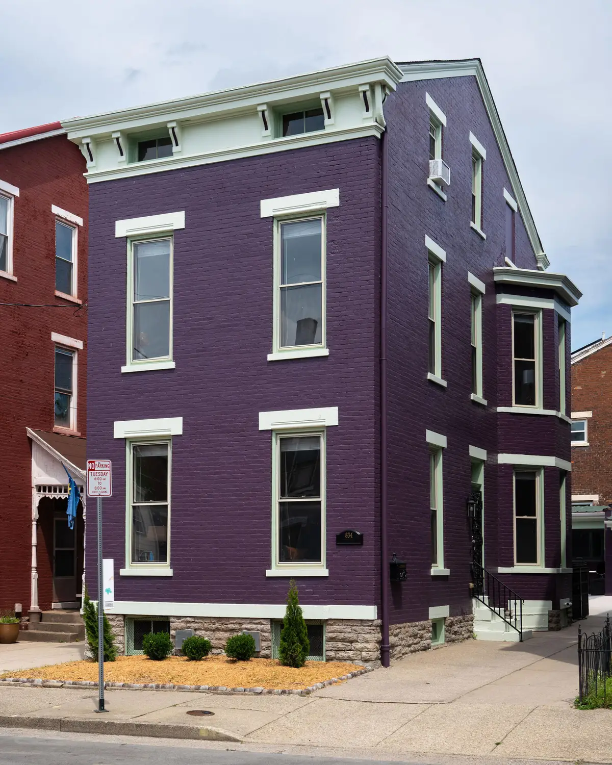 834 Main Street, Covington, KY 41011 - #1